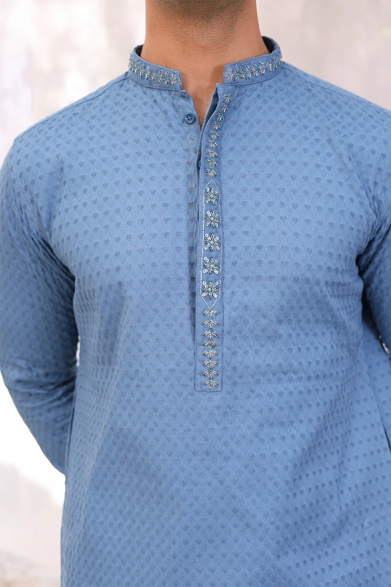 Azaniah Kurta