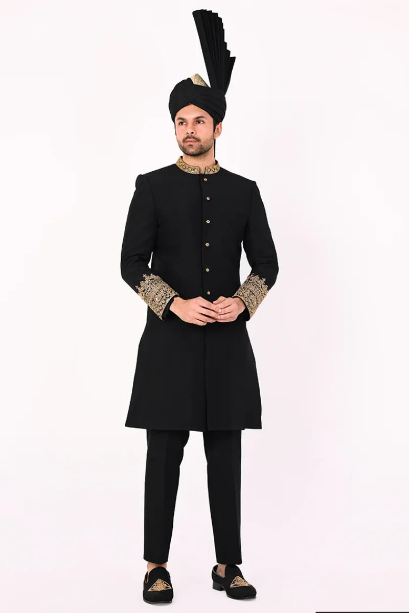 Badshaan Sherwani Main image