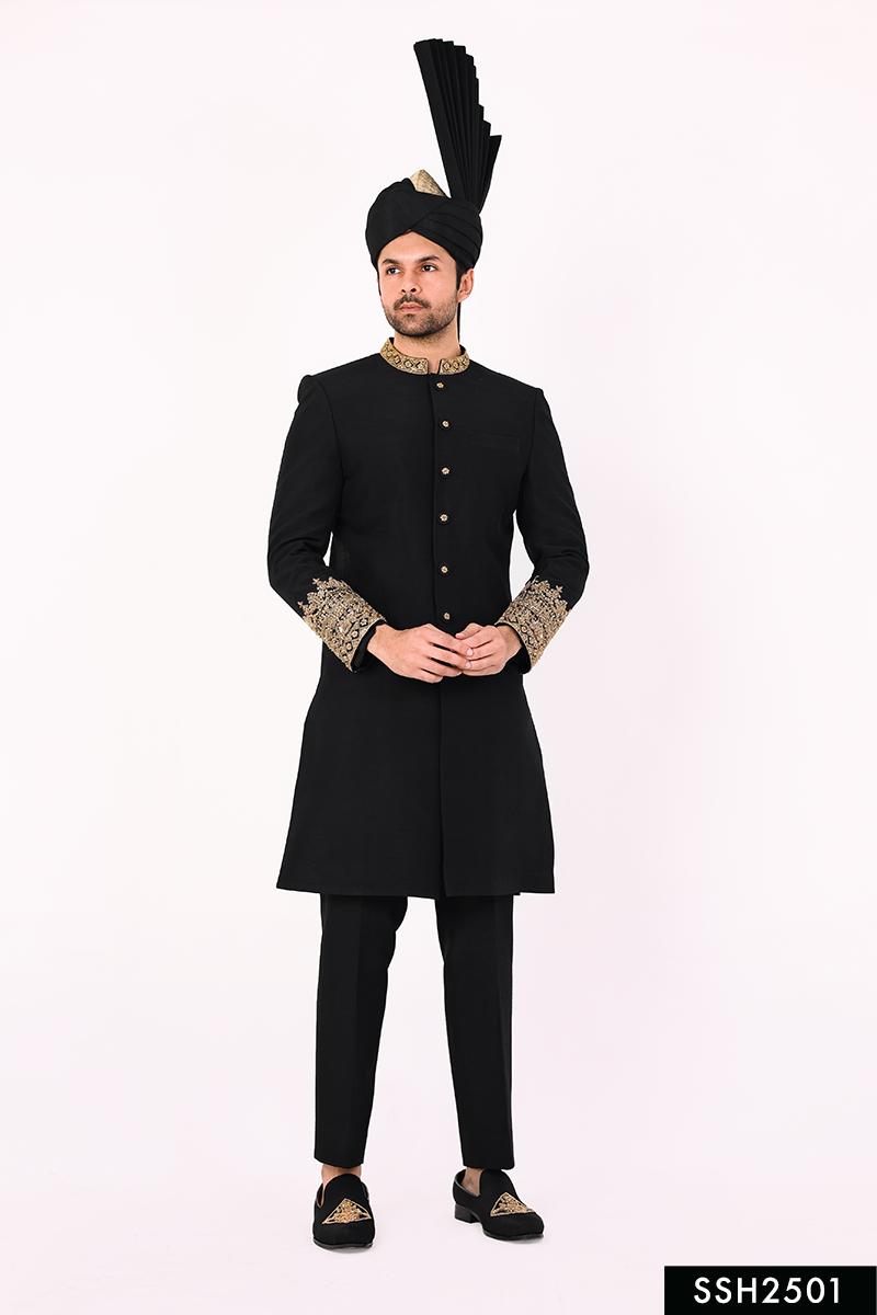 Badshaan Sherwani Main image