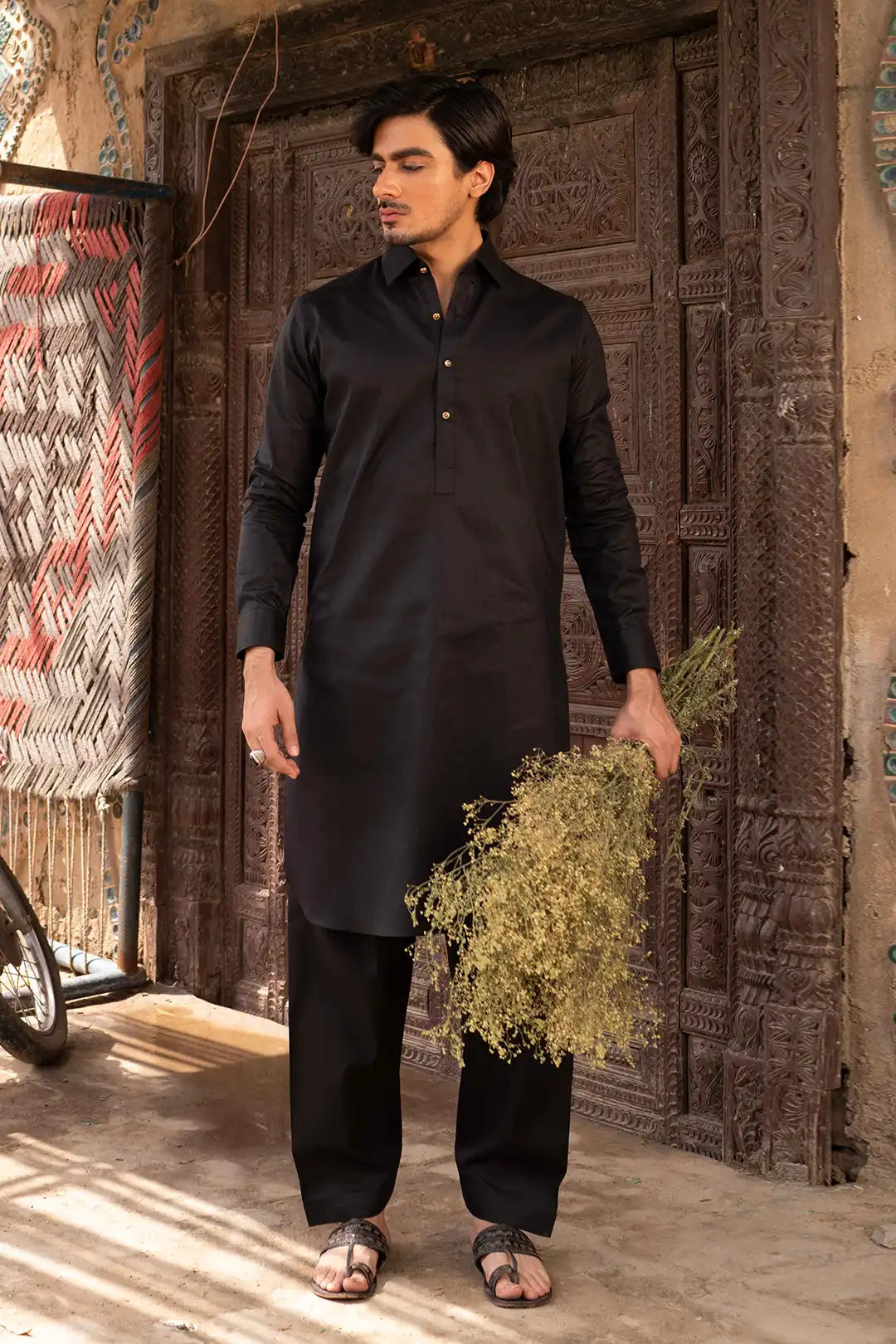shalwar kameez black colour
