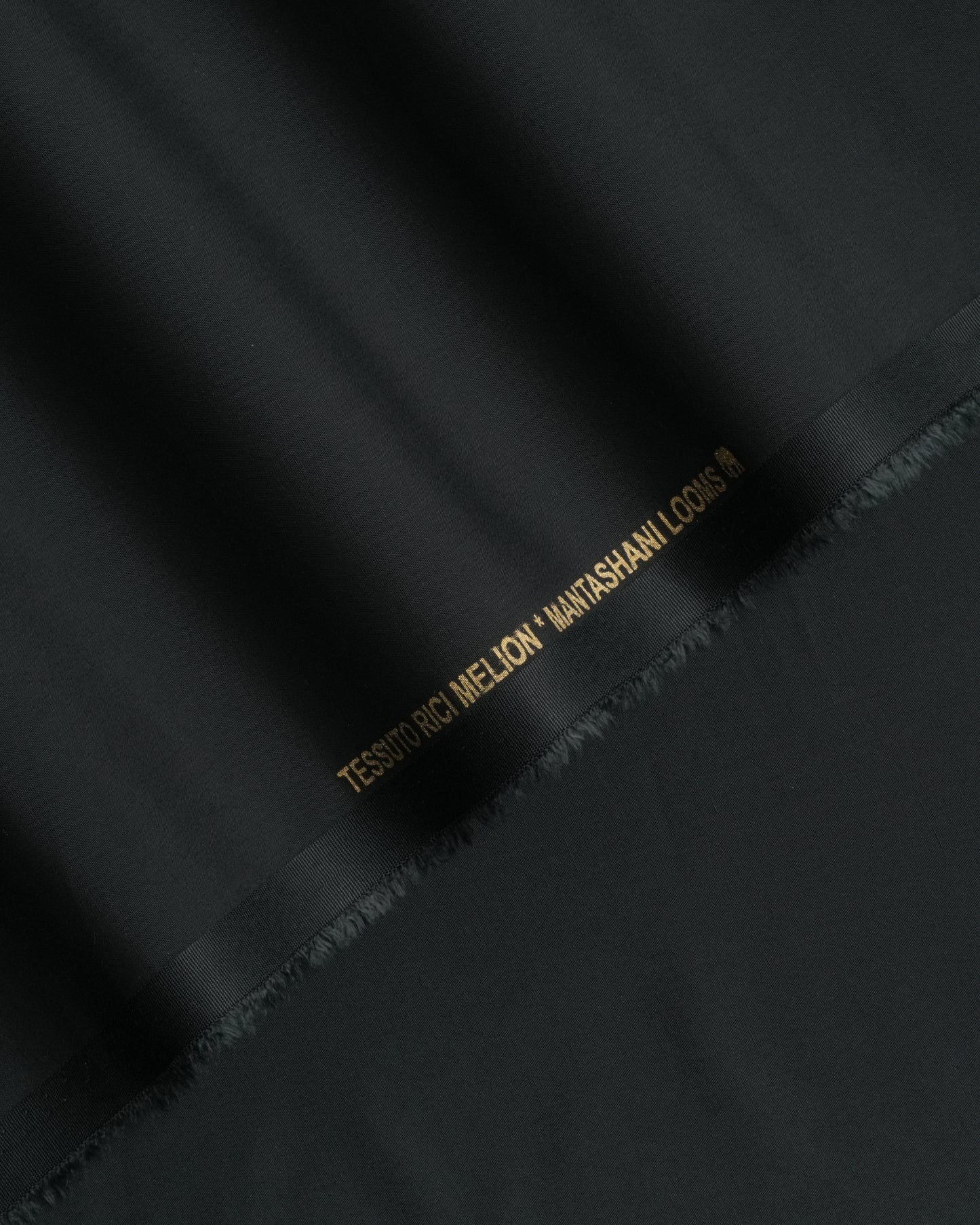 Amari Unstitch Kameez Shalwar