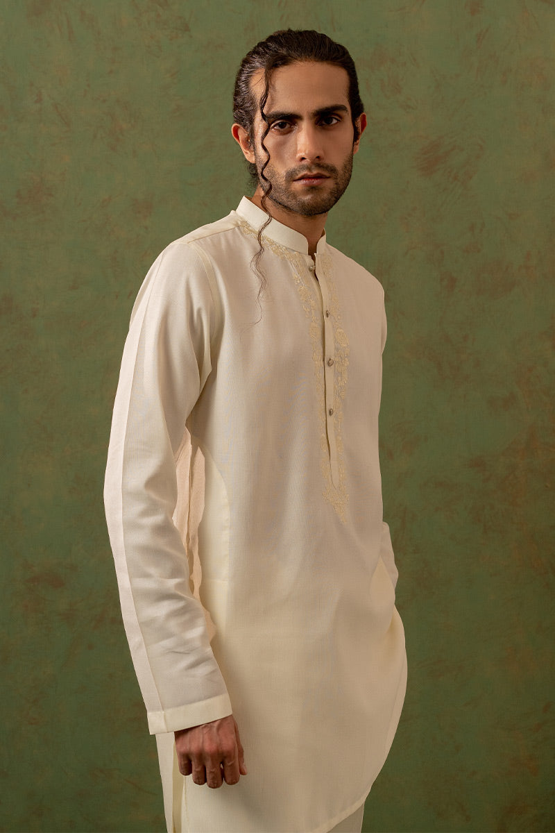 Mencheh Kurta