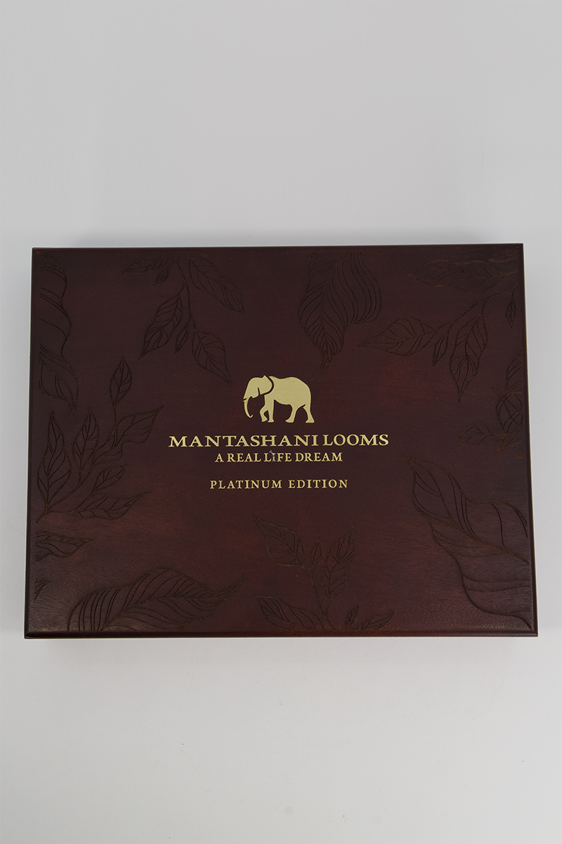 Borzoo Unstitched Kameez Shalwar