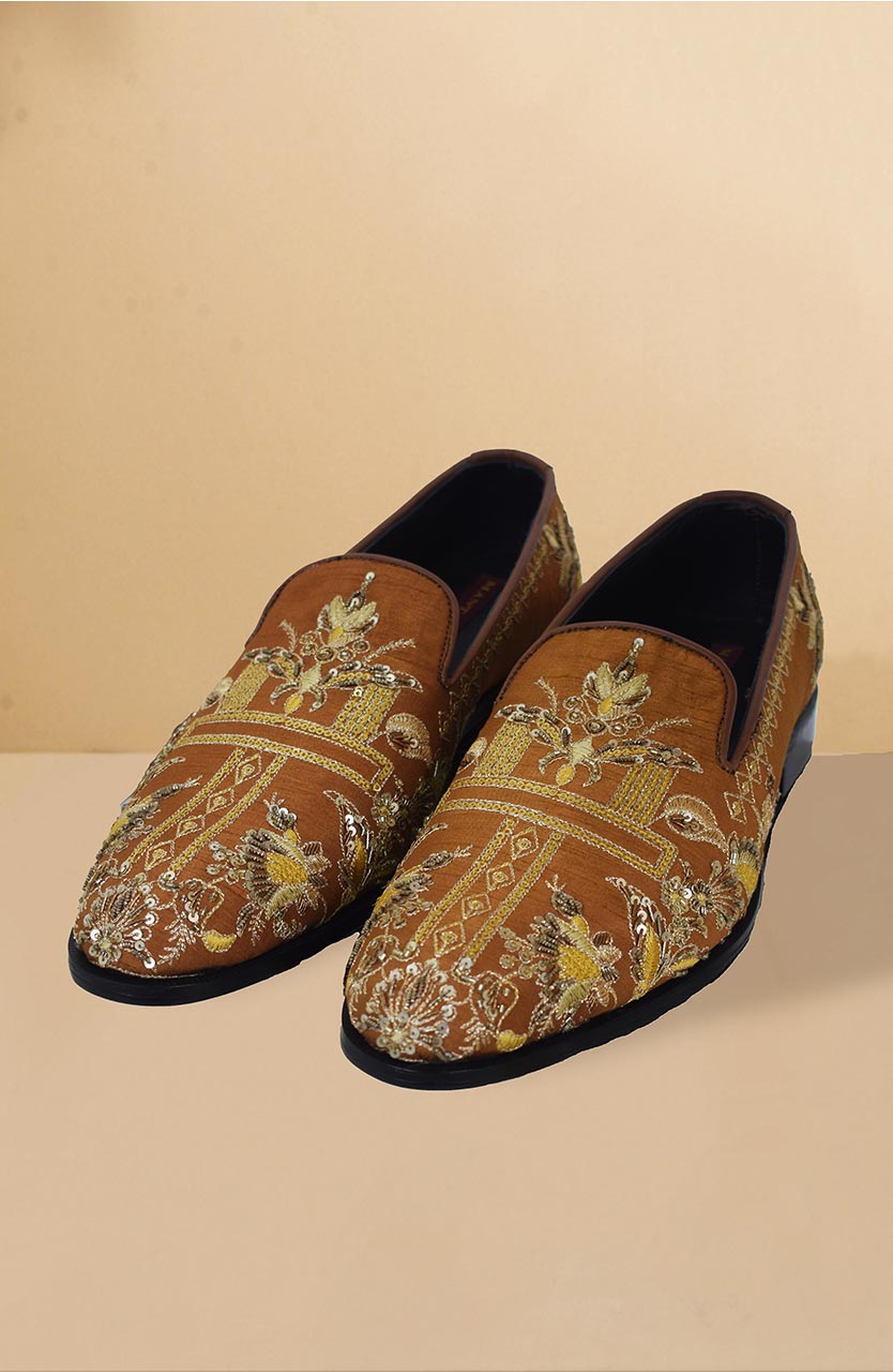 Barbad Embellished Shoes