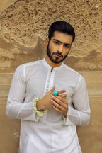 Farrukh Fateh Kurta