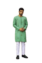 Tari Khan Kurta