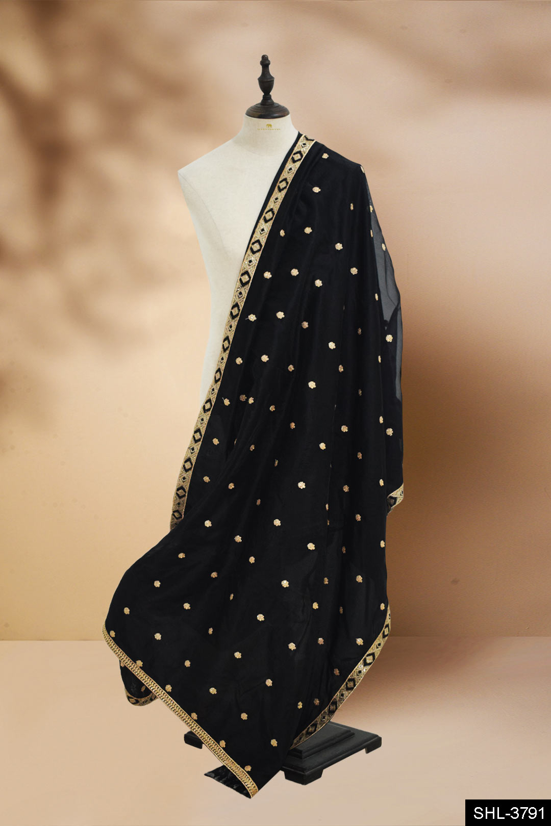 Aalam Shawl Secondary image